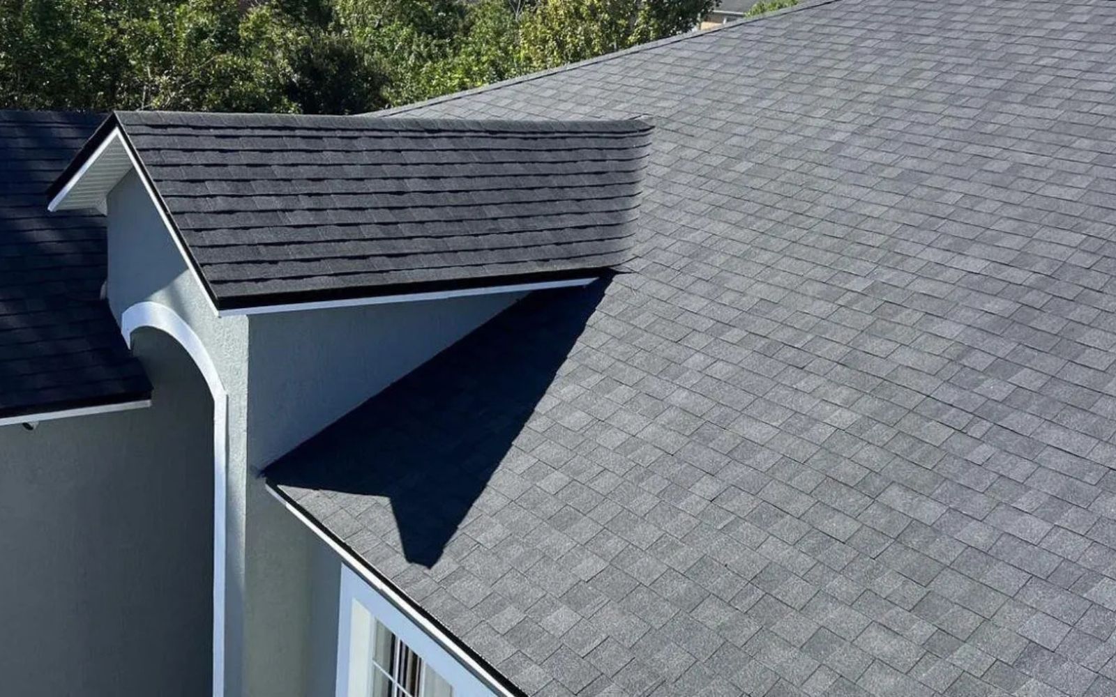 photo of a light grey shingle roof